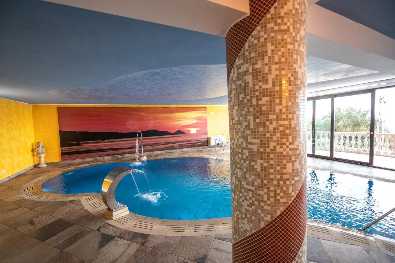 Villa Rosaria con spa e piscina interna Gioiosa Marea Esterno foto