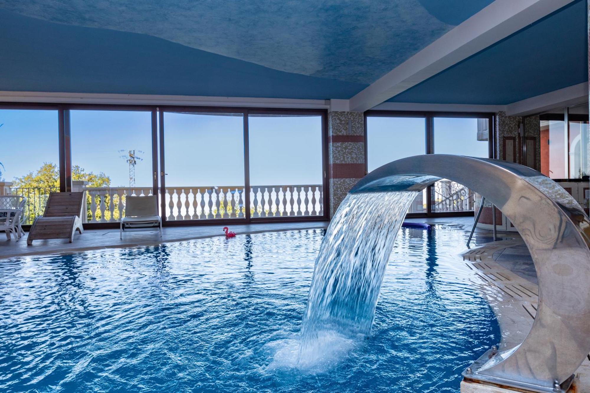 Villa Rosaria con spa e piscina interna Gioiosa Marea Esterno foto